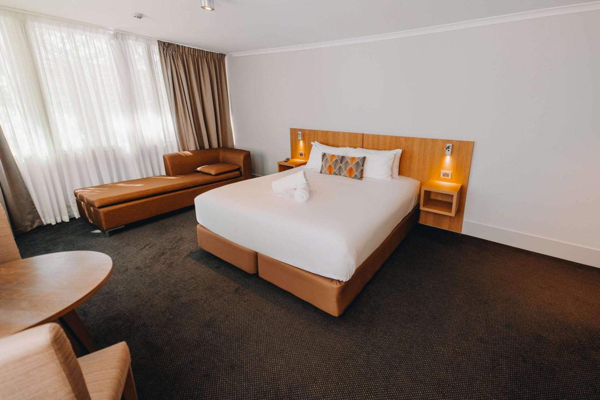 Clarion Hotel Townsville Exterior photo